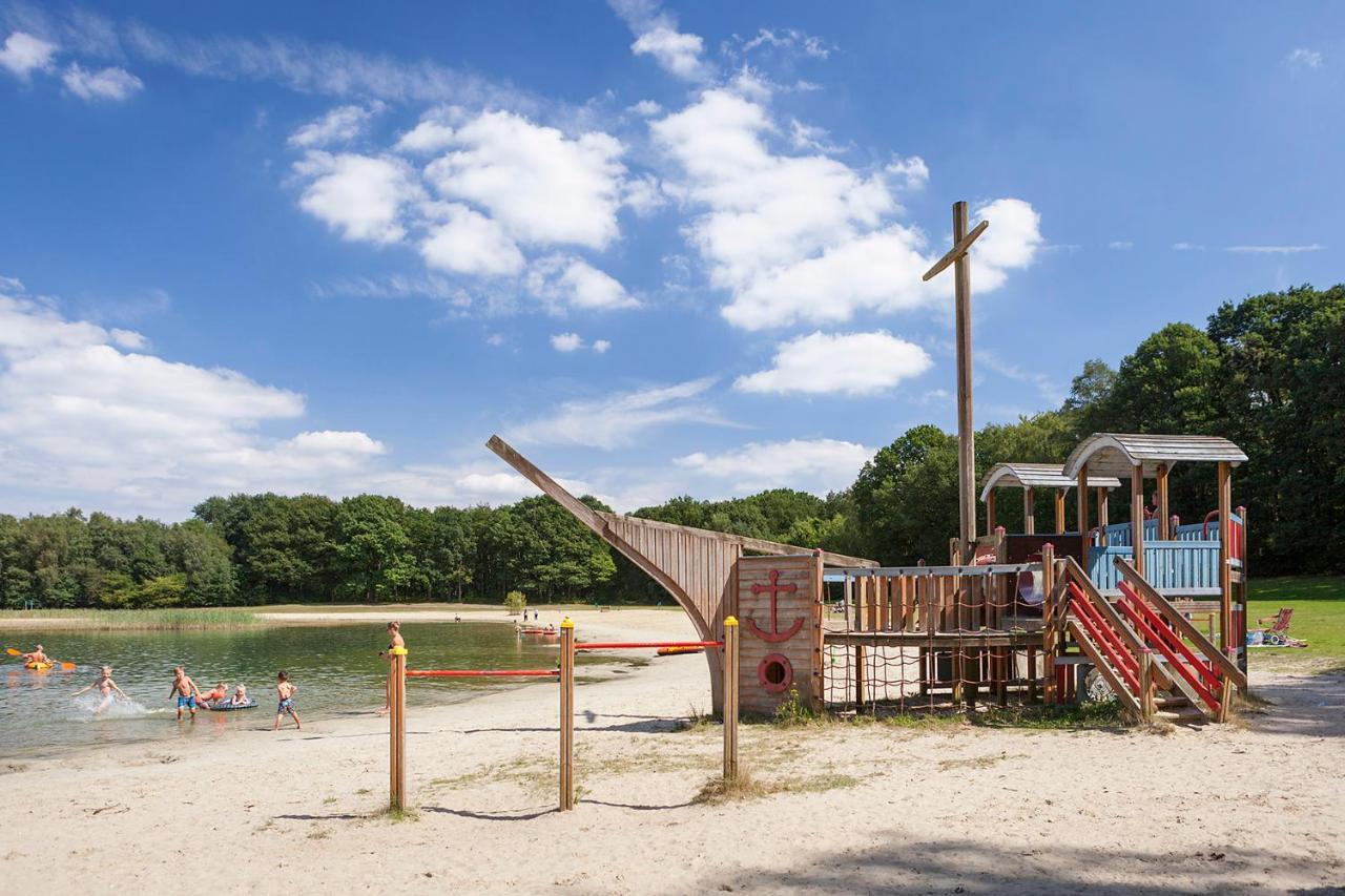 Oostappen Vakantiepark Hengelhoef Nv Otel Aan de Wolfsberg Dış mekan fotoğraf