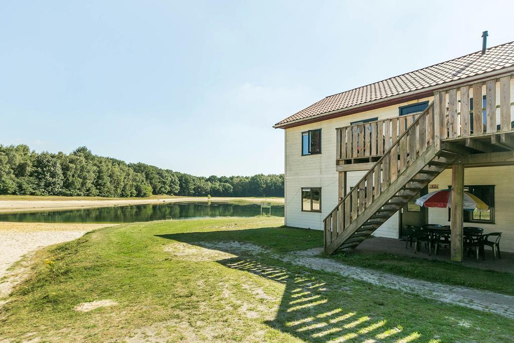 Oostappen Vakantiepark Hengelhoef Nv Otel Aan de Wolfsberg Dış mekan fotoğraf